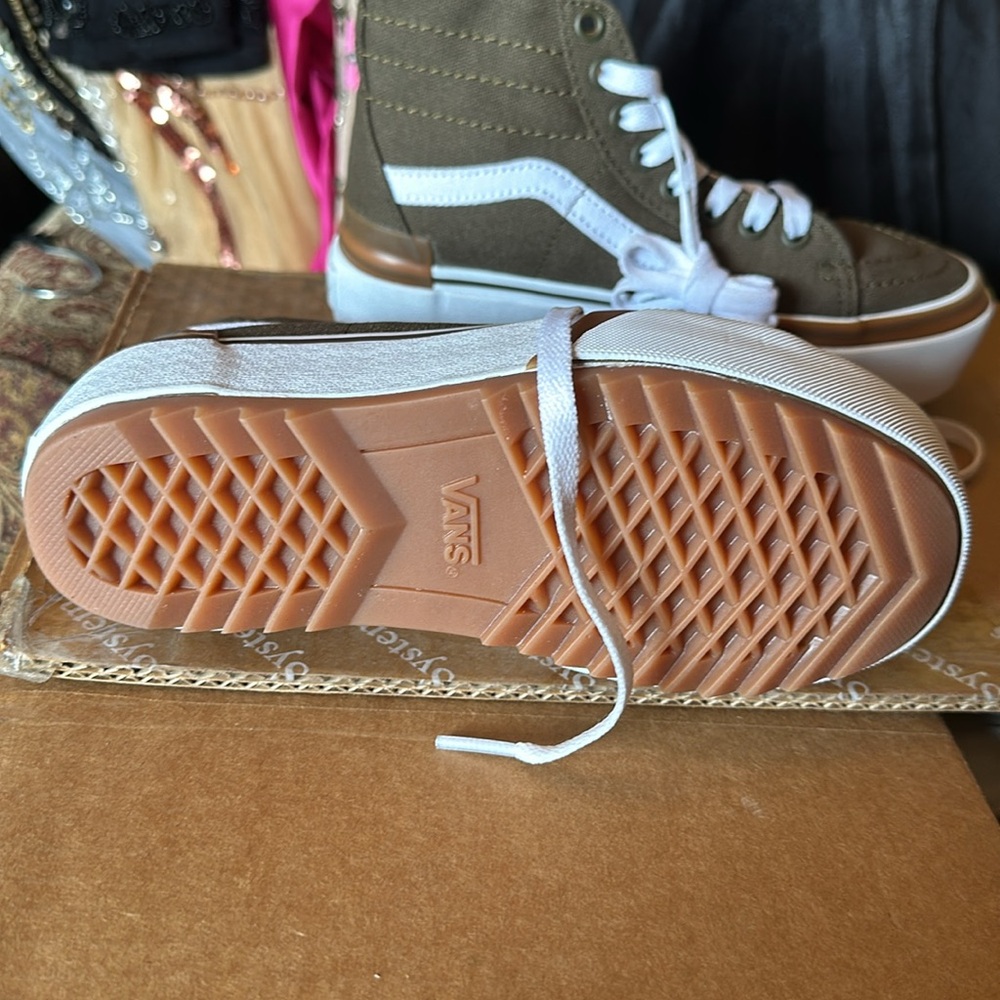 ✔️#63 Brand new Vans Sk8-Hi Tapered Stackform Olive Platform Shoes - Picture 5 of 5